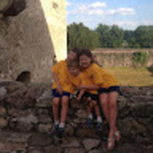 Meet your Posher, Ava